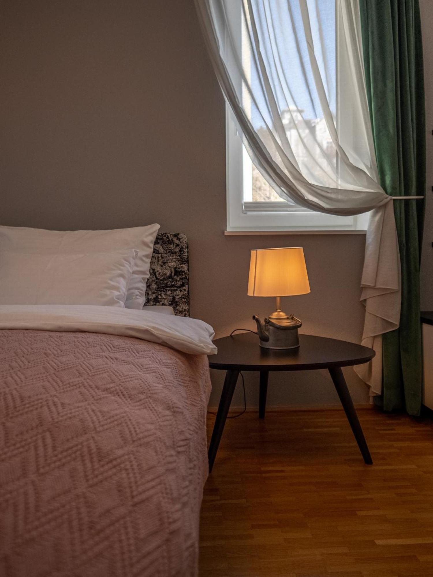 Apartments Im Loidls Guesthouse เทราน์เคอร์เคน ภายนอก รูปภาพ